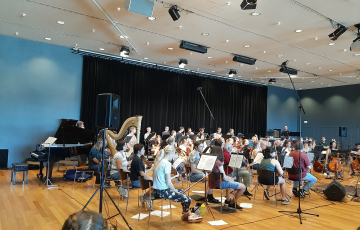 Gemeinsame Konzerte mit dem Schweizer Sinfonieorchester SOKS